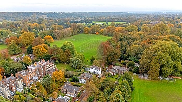 3 Bedroom Detached House For Sale In Orleans Road, Twickenham, TW1