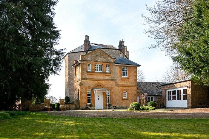 4 Bedroom Detached House For Sale In Idlicote Road, Halford, Shipston-on-Stour, Warwickshire, CV36