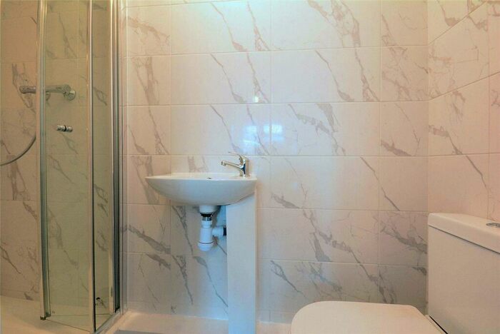 Studio To Rent In Fawcett Close, Battersea, London, SW11