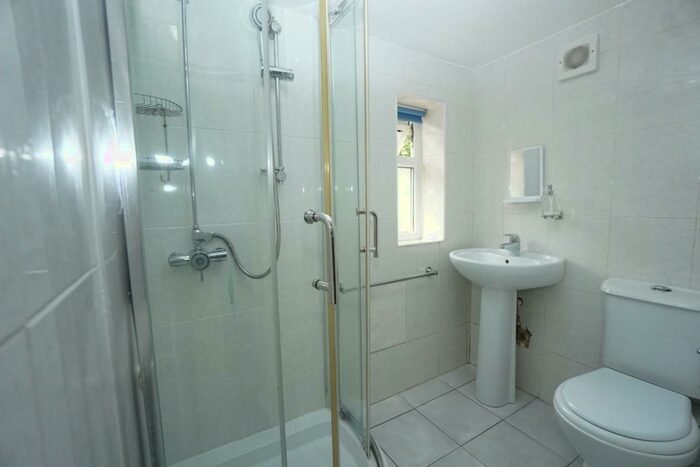 1 Bedroom Flat To Rent In St Philips Road, Lower Flat, Sheffield, S3