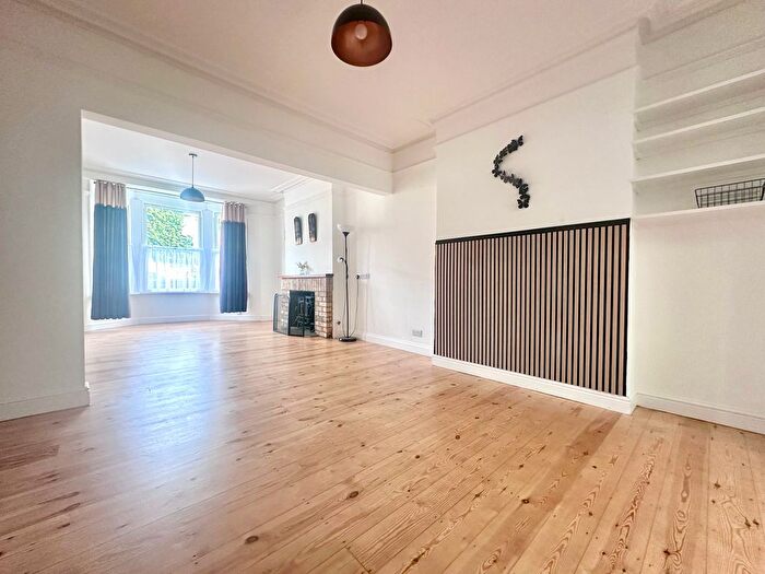 4 Bedroom Property To Rent In Abbey Road, Cambridge, CB5