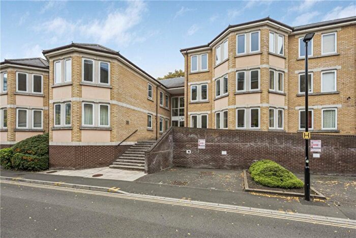 2 Bedroom Apartment To Rent In Tennyson Lodge, Paradise Square, Oxford, Oxfordshire, OX1