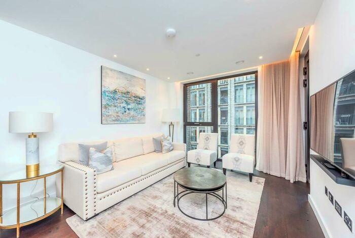 2 Bedroom Flat To Rent In Charles Clowes Walk, Nine Elms, London, SW11