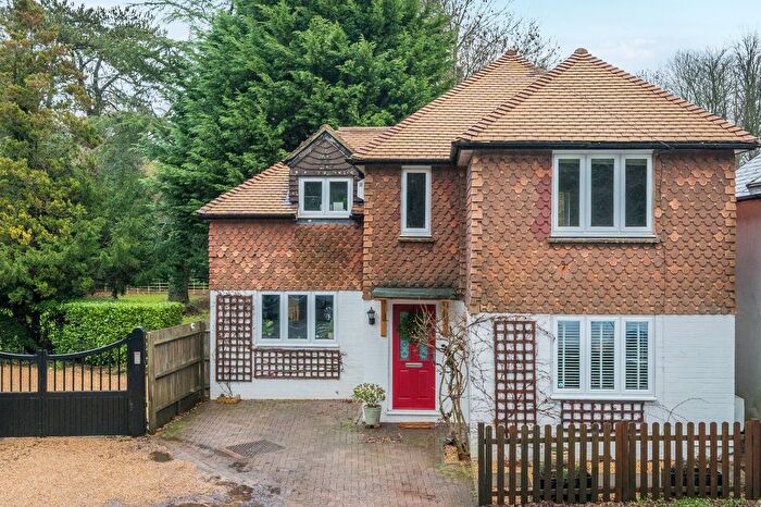 3 Bedroom Detached House For Sale In Chevening Road, Sundridge, TN14