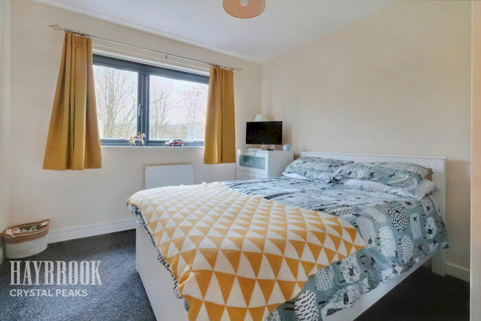 3 Bedroom End Of Terrace House For Sale In Silkstone Road, Hackenthorpe, S12