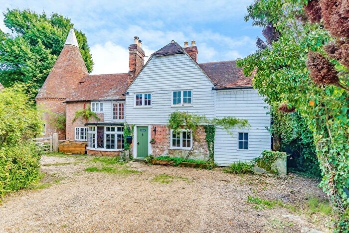 6 Bedroom Link Detached House For Sale In Swife Lane, Heathfield, East Sussex, TN21