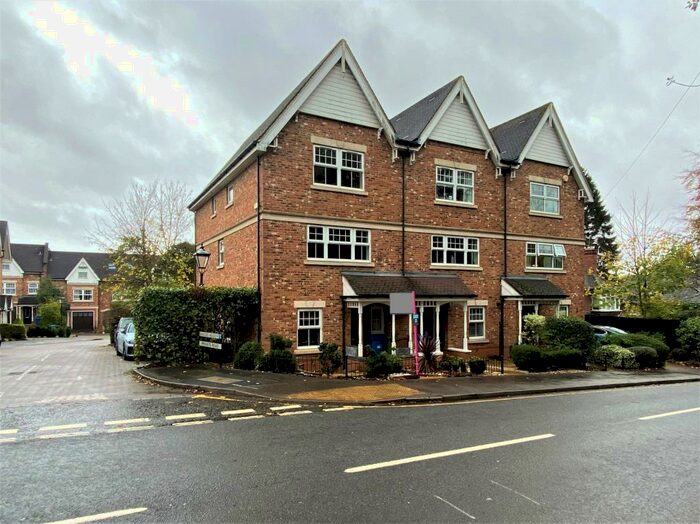 4 Bedroom Town House To Rent In Ascot, Berkshire, SL5