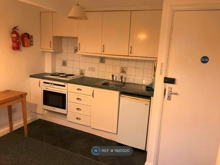 Studio To Rent In Moira Street, Loughborough, LE11