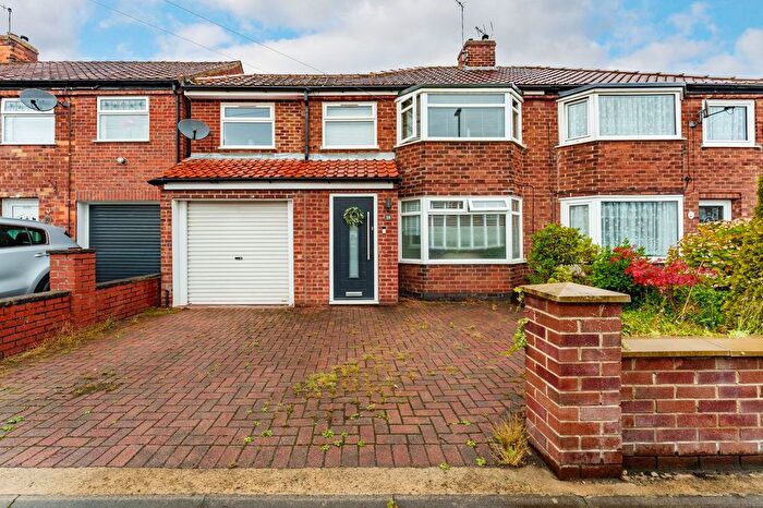 3 Bedroom Semi Detached House For Sale In Anthea Drive, York, YO31