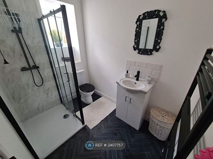 1 Bedroom Flat To Rent In Talbot Road, Talbot Green, Pontyclun, CF72