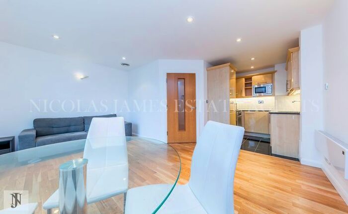 1 Bedroom Flat To Rent In Sydney Road, Enfield, EN2