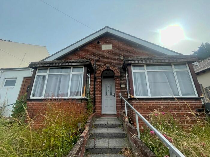 6 Bedroom Bungalow To Rent In Greenstead Road, Colchester, CO1