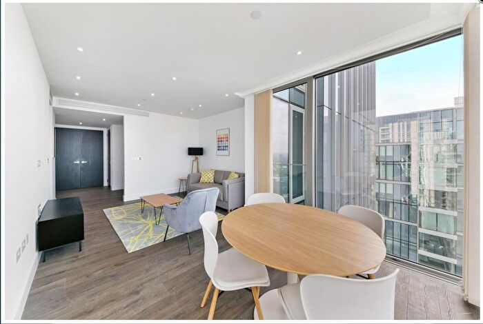 2 Bedroom Flat To Rent In Neroli House, Piazza Walk, London, E1