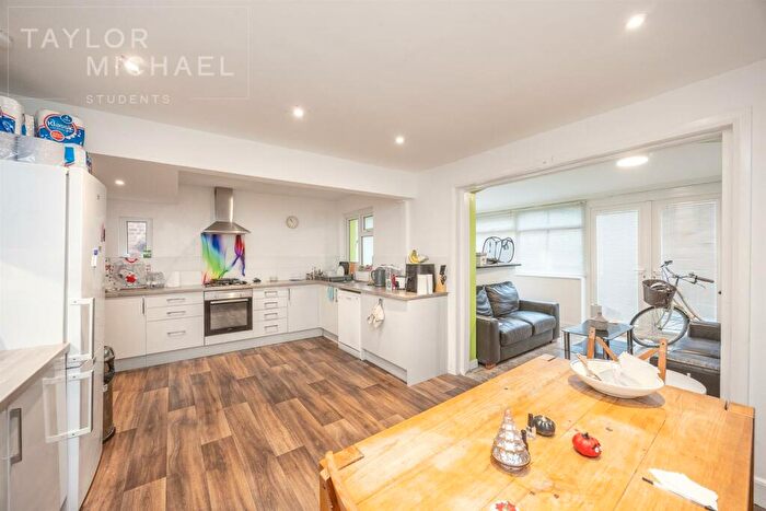 6 Bedroom Semi-Detached House To Rent In Coldean Lane, Brighton, BN1