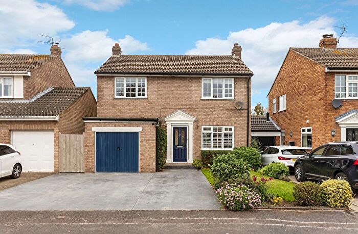 4 Bedroom Detached House For Sale In Yew Tree Close, Rufforth, York, YO23