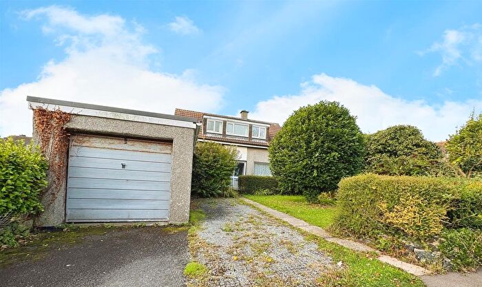 4 Bedroom Detached Bungalow For Sale In Tenderah Road, Helston, TR13