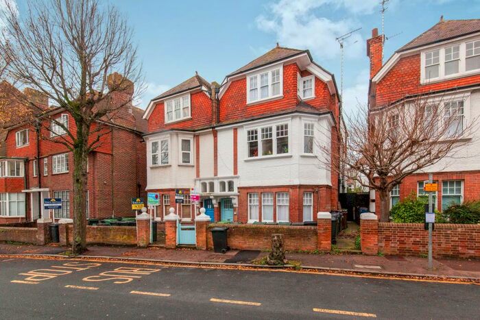 1 Bedroom Apartment To Rent In Meads Street, BN20