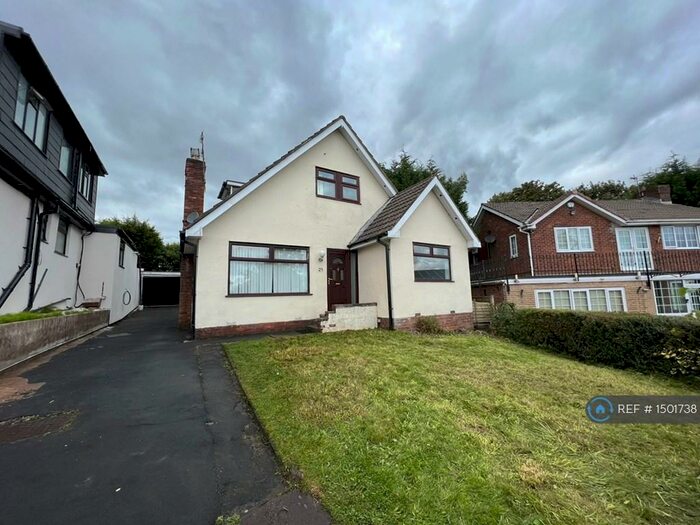 4 Bedroom Detached House To Rent In Goodshaw Avenue, Blackburn, BB1