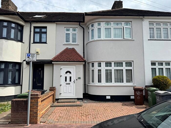 3 Bedroom Terraced House For Sale In Dereham Road, Barking, IG11