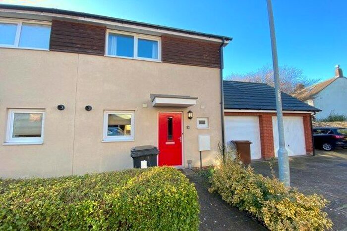 2 Bedroom Property To Rent In Chelmer Road, Chelmsford, CM2