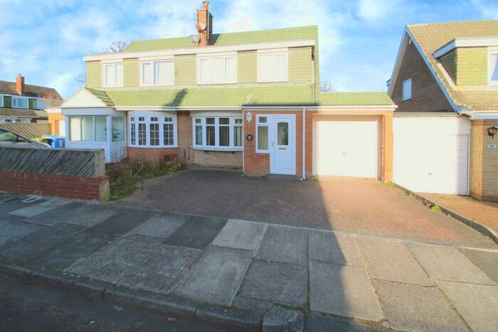3 Bedroom Semi-Detached House To Rent In Mallard Way, Blyth, NE24