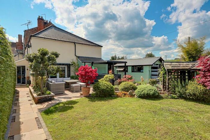 3 Bedroom Semi-Detached House For Sale In Broadoak, Newnham, Gloucestershire., GL14
