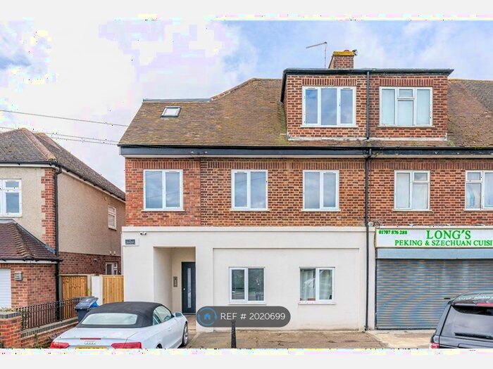 1 Bedroom Flat To Rent In Newgatestreet Road, Goffs Oak, Waltham Cross, EN7