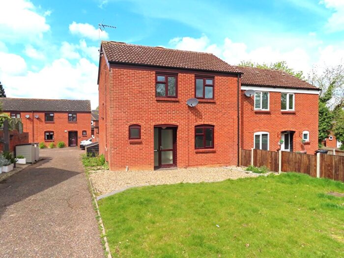 3 Bedroom Semi-Detached House To Rent In Highlands Close, Needham Market, IP6