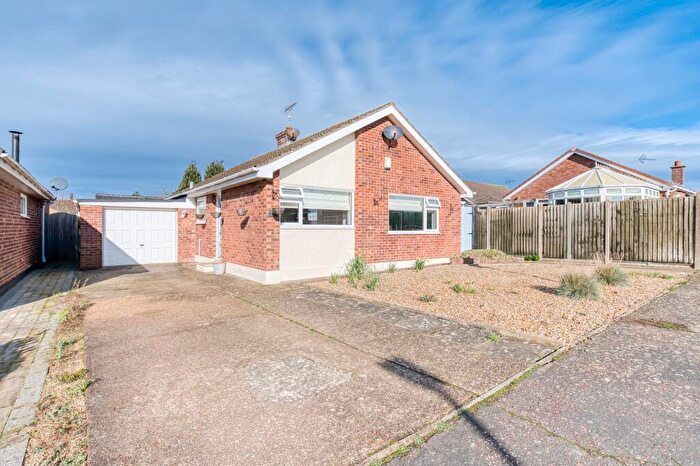 2 Bedroom Detached Bungalow For Sale In Brackenwoods, Necton, PE37