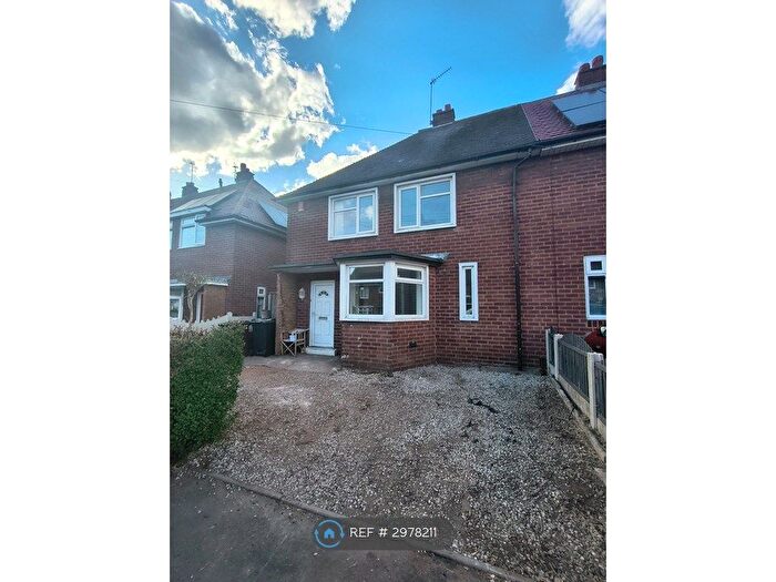 3 Bedroom Semi Detached House To Rent In Archer Road, Walsall, WS3