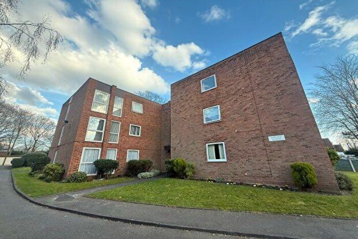2 Bedroom Property To Rent In Eastern Road, Sutton Coldfield, B73