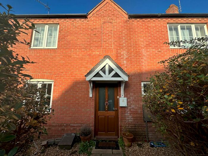 3 Bedroom Terraced House To Rent In Betjeman Road, Stratford-Upon-Avon, CV37