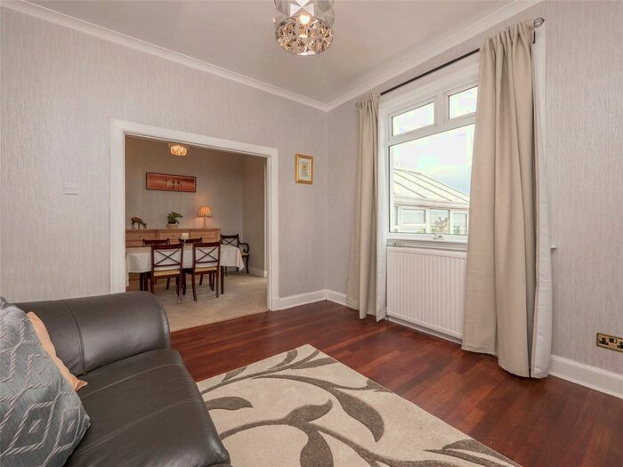 3 Bedroom Terraced House To Rent In Wakefield Avenue, Edinburgh, EH7