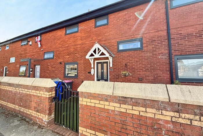 2 Bedroom Terraced House For Sale In Chevron Close, Salford, Greater Manchester, M6