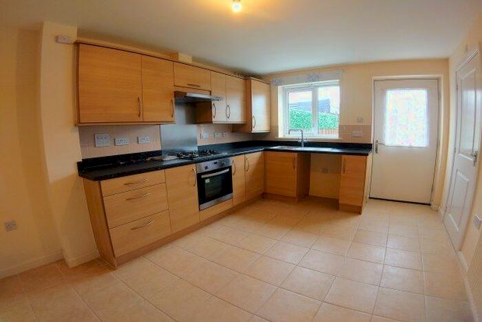 2 Bedroom Property To Rent In Yellowmead Road, Plymouth PL2