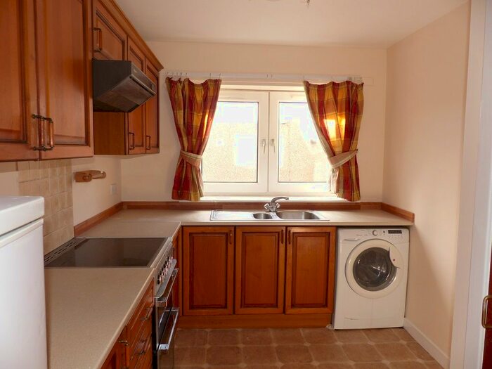 2 Bedroom Flat To Rent In Feus Road, Perth, PH1