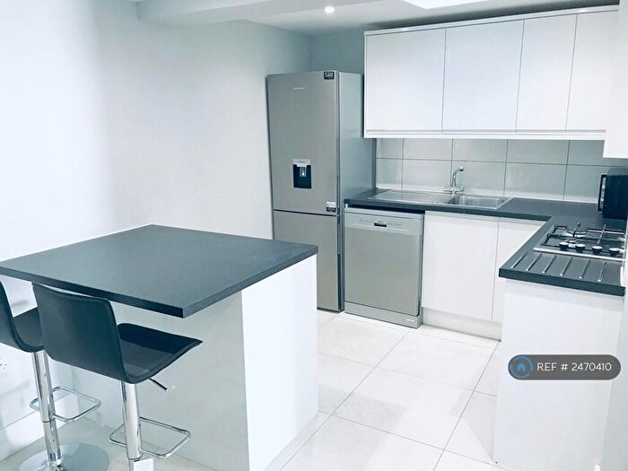 2 Bedroom Flat To Rent In Southampton Street, Reading, RG1