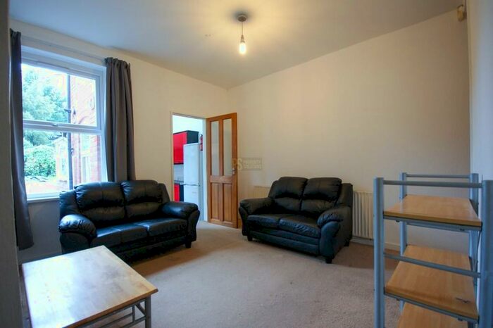 2 Bedroom Terraced House To Rent In Kitchener Road, Selly Park - Student Property, B29