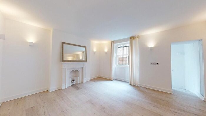 2 Bedroom Flat To Rent In Kendal Street, London, W2