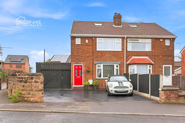 4 Bedroom Semi-Detached House For Sale In Mansfield, NG19