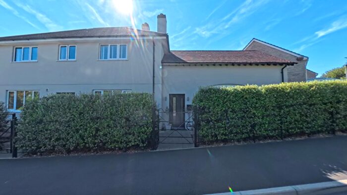 3 Bedroom Semi Detached House To Rent In Somerton Road, Street, BA16