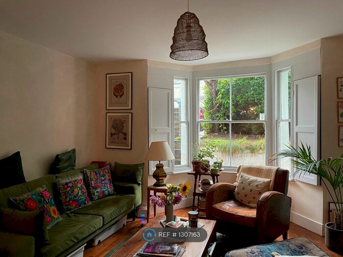 1 Bedroom Flat To Rent In London, London E8