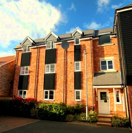 2 Bedroom Flat To Rent In Great High Ground, St Neots, PE19
