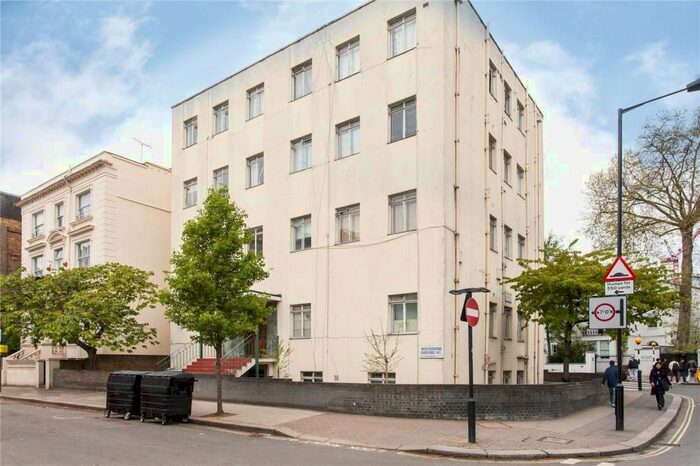 2 Bedroom Flat To Rent In Westbourne Gardens, London, W2