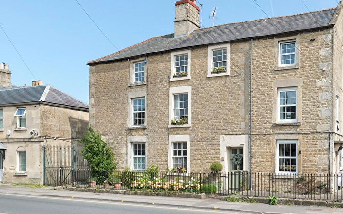3 Bedroom Town House For Sale In King Street, Melksham, SN12