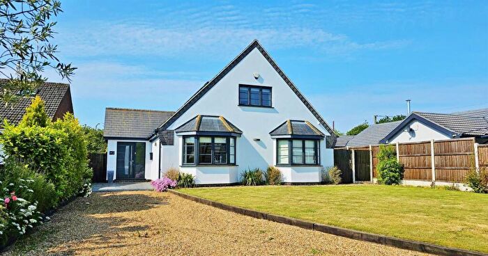 4 Bedroom Detached House For Sale In White Lodge Crescent, Thorpe-Le-Soken, CO16