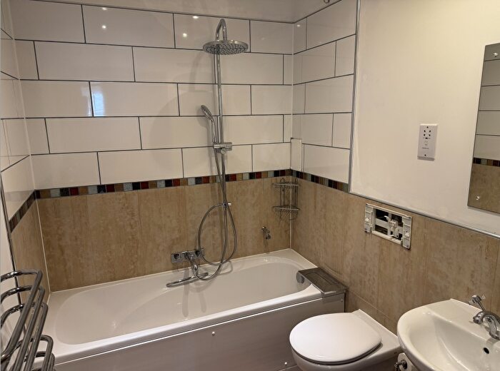 1 Bedroom Flat To Rent In Waters Edge, Canterbury, CT1