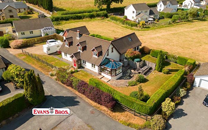 4 Bedroom House For Sale In Nantgaredig, Carmarthen, SA32