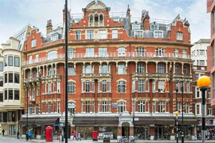 1 Bedroom Flat To Rent In Buckingham Gate, Westminster, London, SW1E