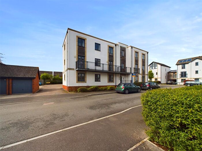 2 Bedroom Apartment For Sale In Prince Regent Avenue, Cheltenham, Gloucestershire, GL50